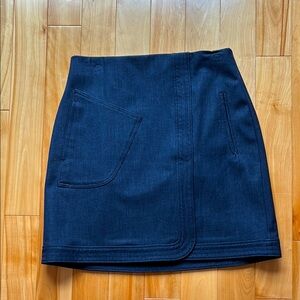 Halogen classic dark denim zip up skirt